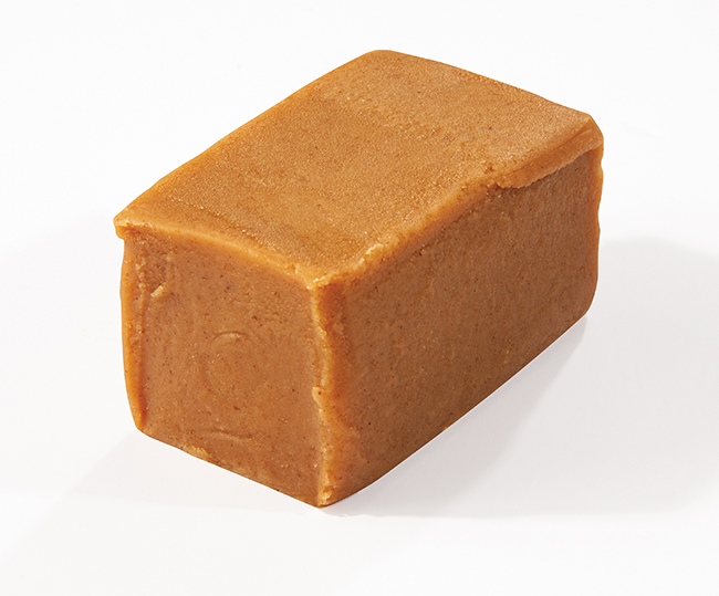 (A) FUDGE - APPLE PIE  (FALL ONLY)