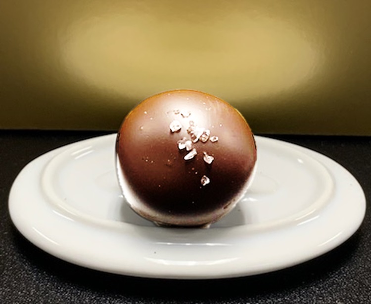 M&J - SEA SALT CARAMEL MILK LARGE TRUFFLE