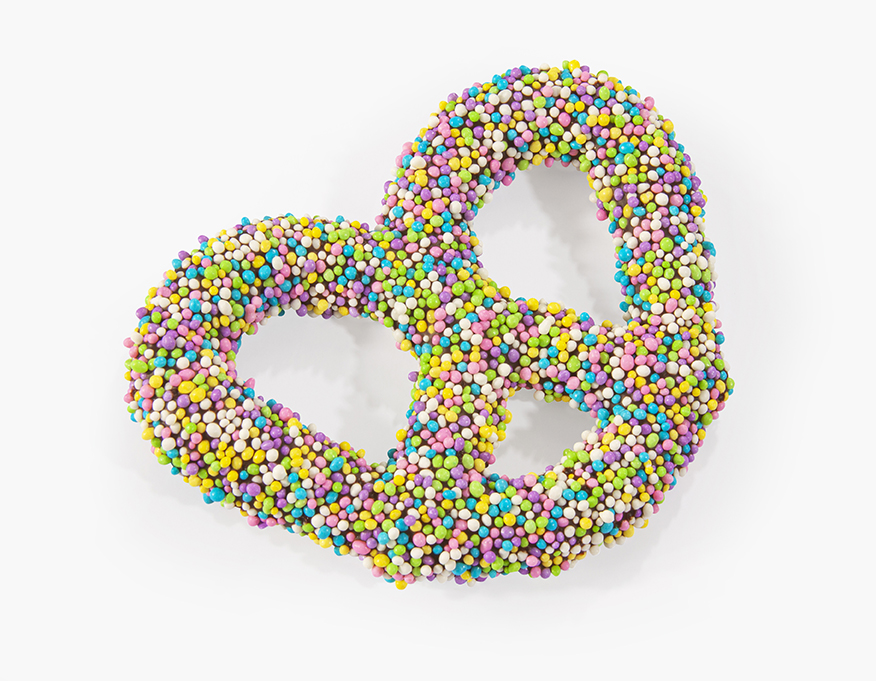 (A) EASTER PRETZELS - 3 RING DARK W/ SEEDS (E)
