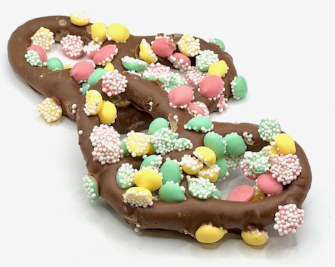 LERROS - MILK PRETZELS W/ PETITE MISTY MINTS (H)